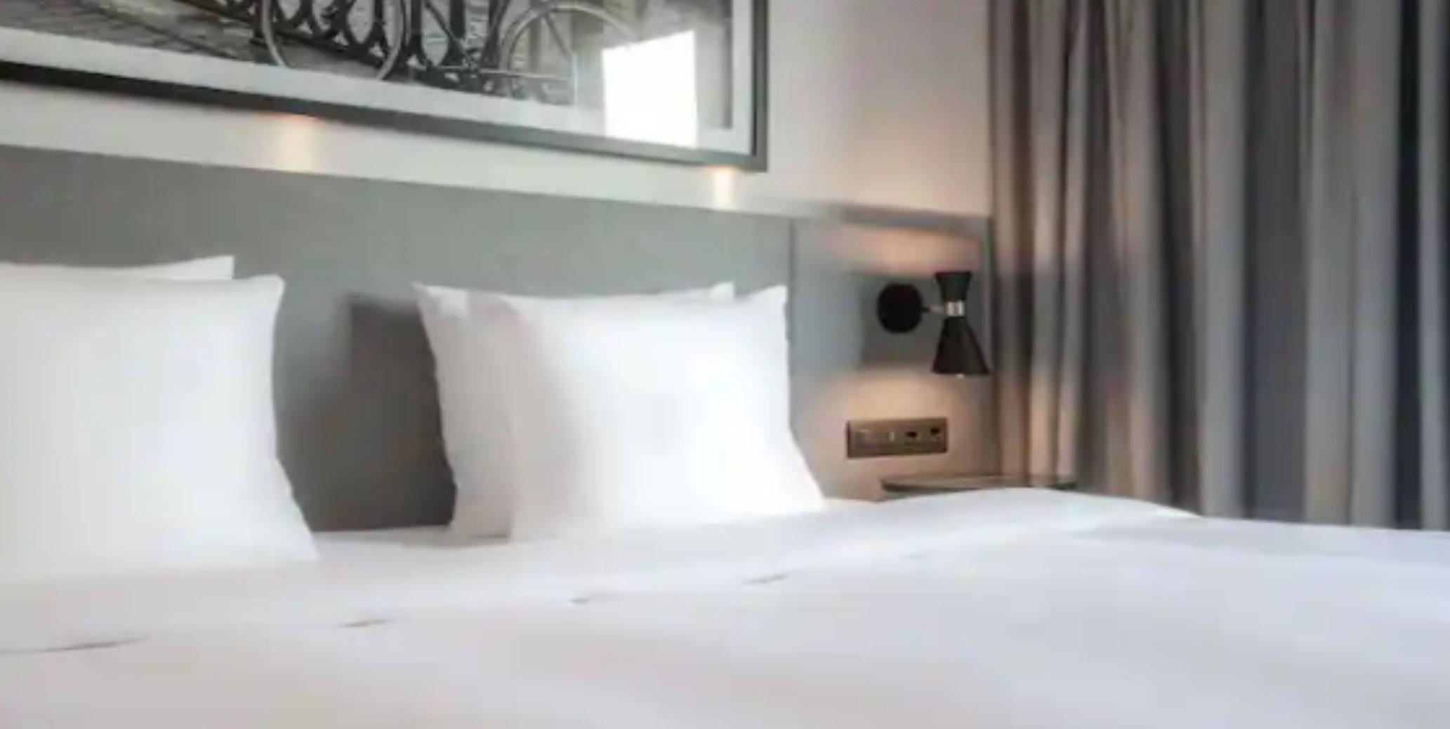 ホテル The Elite Narasapura, A Member Of Radisson Individuals エクステリア 写真